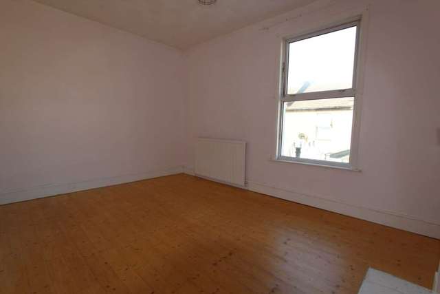  Image of 2 bedroom End of Terrace for sale in Wilfred Street Gravesend DA12 at Wilfred Street  Gravesend, DA12 2HA