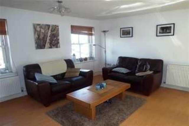  Image of 2 bedroom Flat to rent in William Hunter Way Brentwood CM14 at Brentwood, CM14 4EP