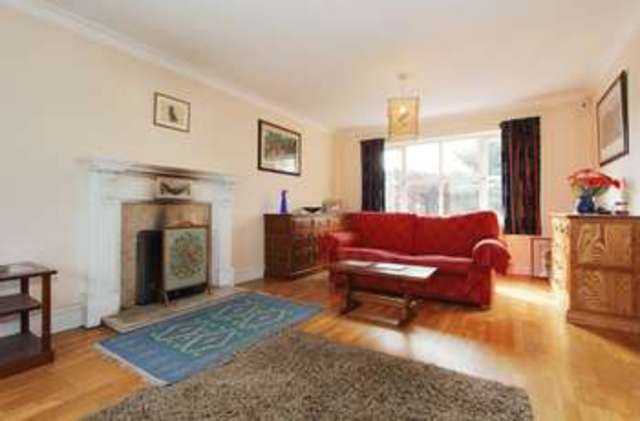  Image of 5 bedroom Detached house for sale in Wilson Rise Wilson Melbourne Derby DE73 at Wilson Rise  Wilson, DE73 8BL