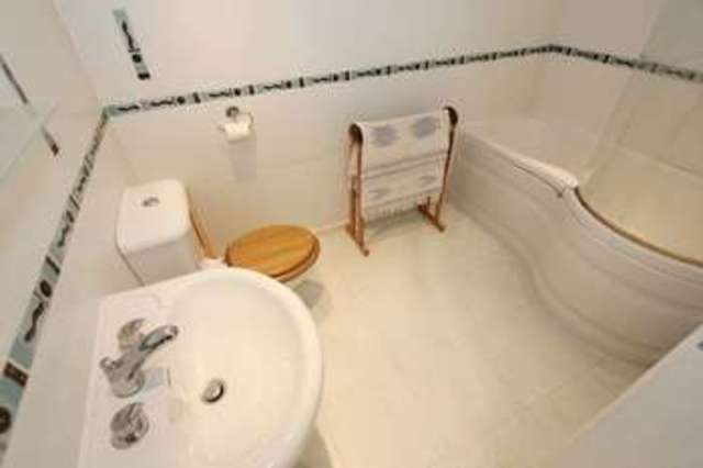  Image of 5 bedroom Detached house for sale in Wilson Rise Wilson Melbourne Derby DE73 at Wilson Rise  Wilson, DE73 8BL