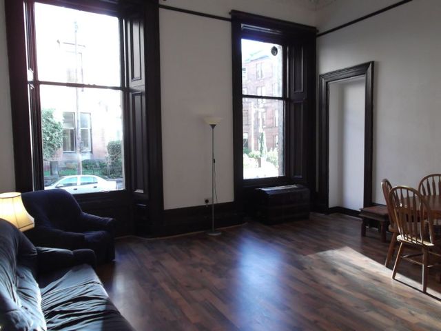  Image of 2 bedroom Flat to rent in Wilton Street Glasgow G20 at North Kelvinside Glasgow Glasgow, G20 6DF