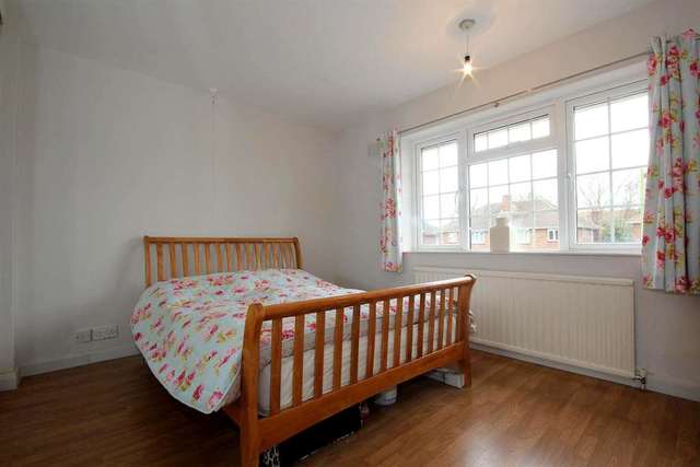  Image of 3 bedroom Semi-Detached house for sale in Windmill Road Hemel Hempstead Industrial Estate Hemel Hempstead HP2 at Windmill Road  Hemel Hempstead, HP2 4BX