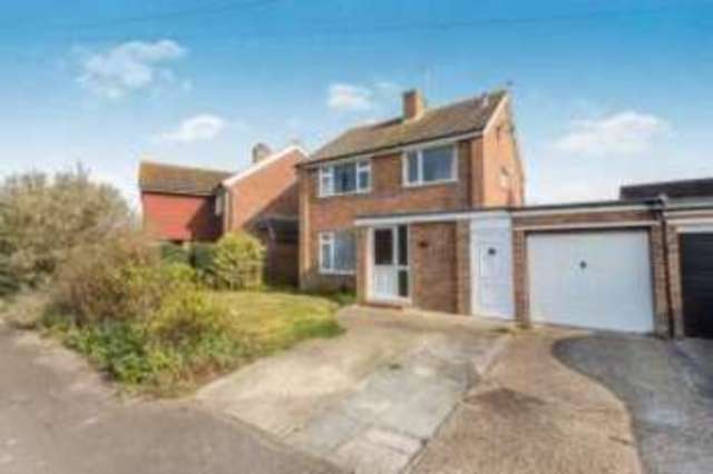  Image of 4 bedroom Detached house for sale in Windsor Close Bognor Regis PO21 at Bognor Regis Aldwick, PO21 5QR