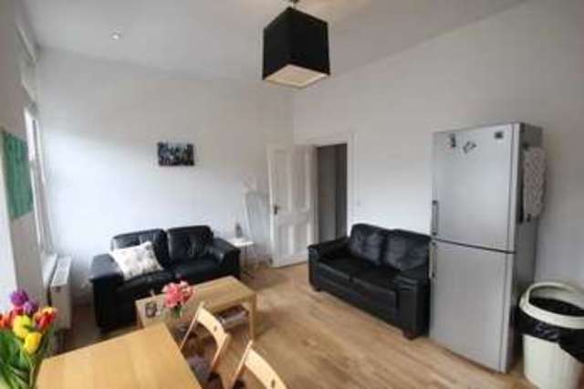  Image of 4 bedroom Maisonette to rent in Witherington Road London N5 at Highbury London Highbury, N5 1PN