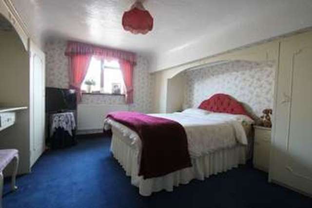  Image of 4 bedroom Detached house for sale in Wood Lane Close Willenhall WV12 at Wood Lane Close  Willenhall, WV12 5NB