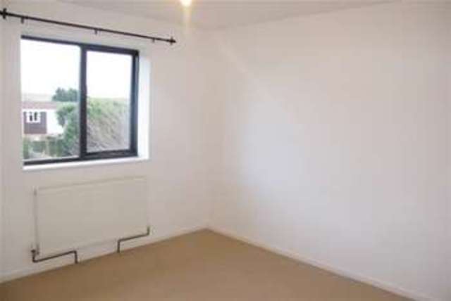  Image of 2 bedroom Detached house to rent in Woods Drive Apse Heath Sandown PO36 at Sandown, PO36 0LP