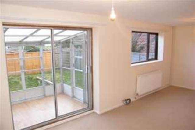  Image of 2 bedroom Detached house to rent in Woods Drive Apse Heath Sandown PO36 at Sandown, PO36 0LP