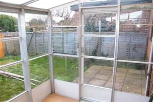  Image of 2 bedroom Detached house to rent in Woods Drive Apse Heath Sandown PO36 at Sandown, PO36 0LP