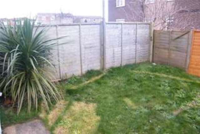  Image of 2 bedroom Detached house to rent in Woods Drive Apse Heath Sandown PO36 at Sandown, PO36 0LP