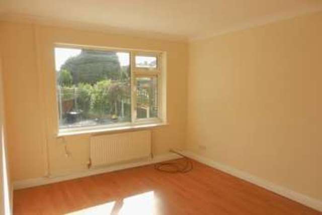 Image of 3 bedroom Semi-Detached house to rent in Wrightson Terrace Doncaster DN5 at WRIGHTSON TERRACE BENTLEY DONCASTER, DN5 9ST