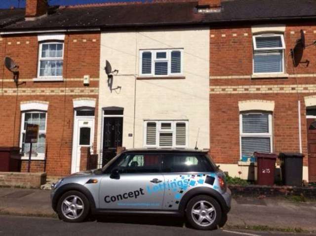  Image of 2 bedroom Terraced house to rent in Wykeham Road Earley Reading RG6 at Wykeham Road Earley Reading, RG6 1PL