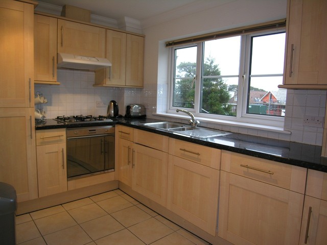  Image of 2 bedroom Flat to rent in Norwich Avenue West Westbourne Bournemouth BH2 at 43 Norwich Avenue West  Bournemouth, BH2 6AP