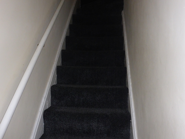  Image of 3 bedroom Terraced house to rent in Bromley Street Batley WF17 at Bromley Street  Batley, WF17 6LD