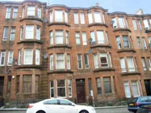  Image of 1 bedroom Flat for sale in Aberdour Street Dennistoun Glasgow G31 at Glasgow Lanarkshire Birkwood, G31 3NJ