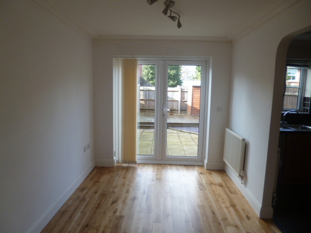 Image of 3 bedroom Town House to rent in Adams Mews Newtown Road Liphook GU30 at Liphook, GU30 7HB