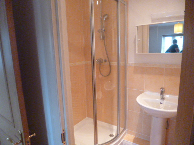  Image of 3 bedroom Town House to rent in Adams Mews Newtown Road Liphook GU30 at Liphook, GU30 7HB