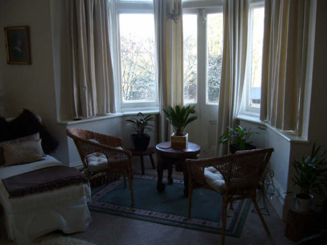  Image of 1 bedroom Ground Flat to rent in Addiscombe Road Croydon CR0 at East Croydon, CR0 6SE