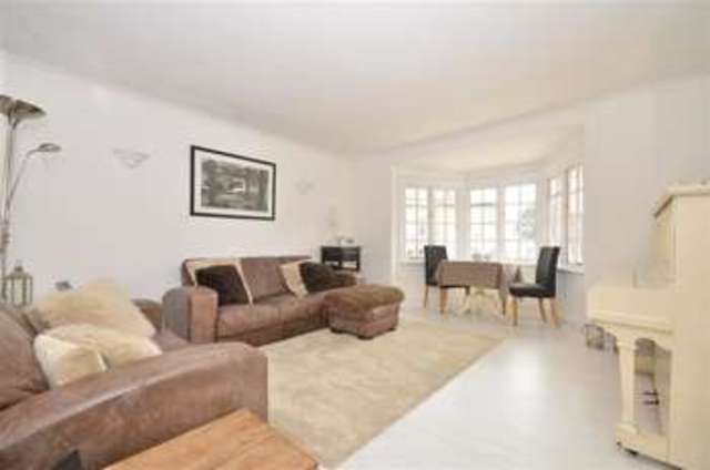  Image of 3 bedroom Apartment for sale in Aldingbourne Drive Crockerhill Chichester PO18 at Crockerhill Chichester Chichester, PO18 0LQ