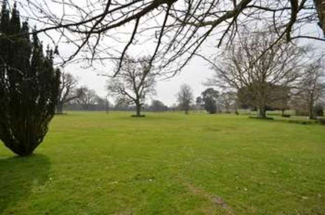  Image of 3 bedroom Apartment for sale in Aldingbourne Drive Crockerhill Chichester PO18 at Crockerhill Chichester Chichester, PO18 0LQ