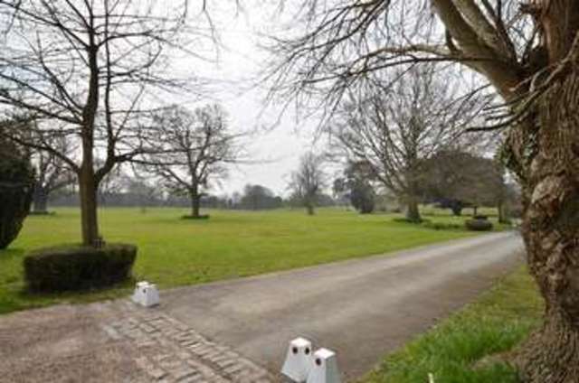  Image of 3 bedroom Apartment for sale in Aldingbourne Drive Crockerhill Chichester PO18 at Crockerhill Chichester Chichester, PO18 0LQ