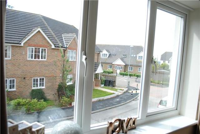  Image of 2 bedroom Flat to rent in Welton Rise St. Leonards-on-Sea TN37 at Welton Rise  East Sussex, TN37 7RS