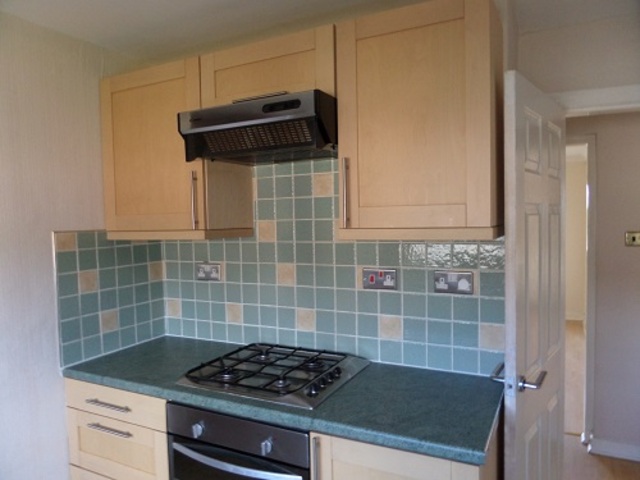  Image of 2 bedroom Flat to rent in Ardshiel Avenue Edinburgh EH4 at Drum Brae Edinburgh Edinburgh, EH4 7LJ