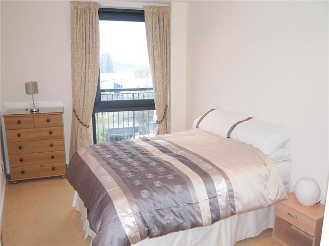  Image of 2 bedroom Flat to rent in Argyle Street Glasgow G3 at Finnieston Glasgow Glasgow, G3 8LZ