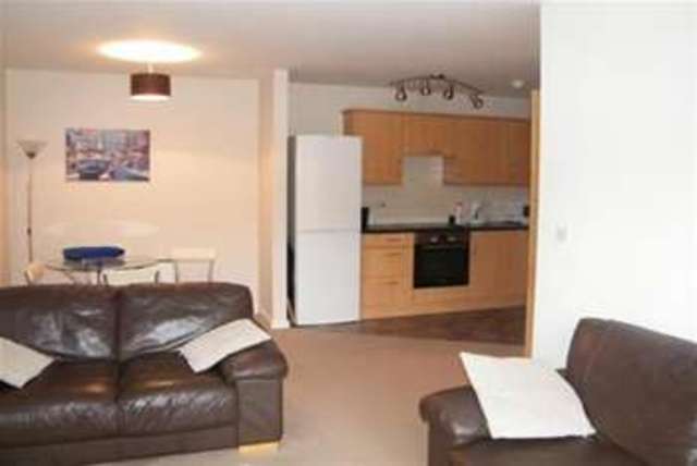  Image of 2 bedroom Flat to rent in Astley Brook Close Bolton BL1 at Bolton, BL1 8RT