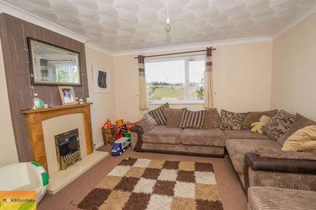  Image of 3 bedroom End of Terrace to rent in Austin Crescent Plymouth PL6 at Austin Crescent Eggbuckland Plymouth, PL6 5QT