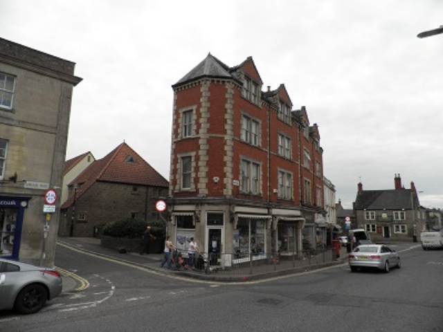  Image of 1 bedroom House Share to rent in Badcox Frome BA11 at Frome Somerset Frome, BA11 3BQ