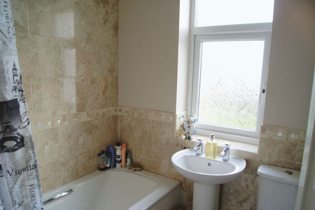  Image of 4 bedroom Detached house for sale in Badsey Fields Lane Badsey Evesham WR11 at Badsey Fields Lane Badsey Evesham, WR11 7EX