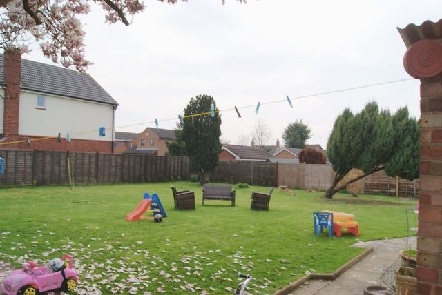  Image of 4 bedroom Detached house for sale in Badsey Fields Lane Badsey Evesham WR11 at Badsey Fields Lane Badsey Evesham, WR11 7EX