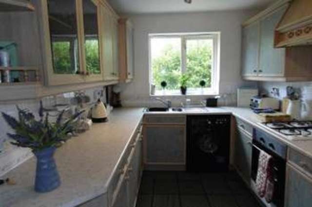  Image of 3 bedroom Detached house to rent in Bardwell Court Stanley Wakefield WF3 at Stanley Wakefield, WF3 4JN