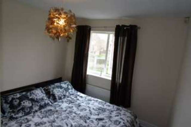  Image of 3 bedroom Detached house to rent in Bardwell Court Stanley Wakefield WF3 at Stanley Wakefield, WF3 4JN