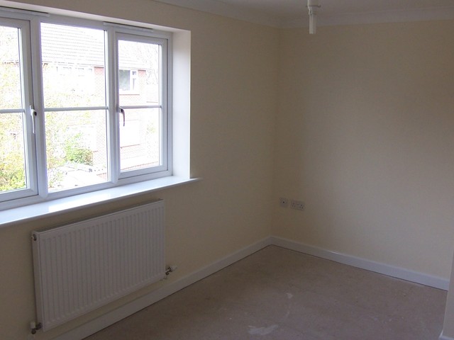  Image of 2 bedroom Semi-Detached house to rent in Barnes Close Bournemouth BH10 at Ensbury Park  Bournemouth, BH10 5AY