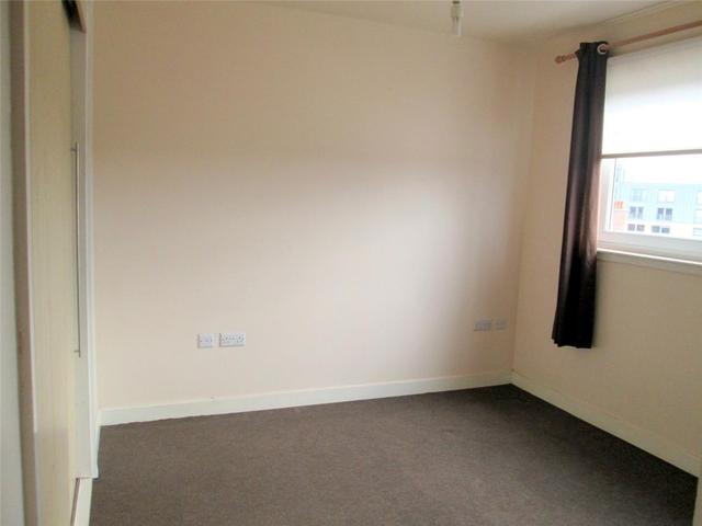  Image of 2 bedroom Flat to rent in Barrland Street Glasgow G41 at Pollokshields Glasgow Glasgow, G41 1QH