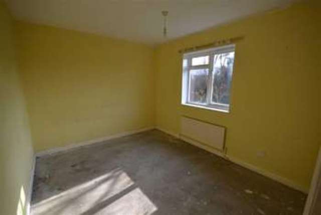  Image of 2 bedroom Property for sale in Bay View Avenue Hornsea HU18 at Bay View Avenue Hornsea Hornsea, HU18 1JL
