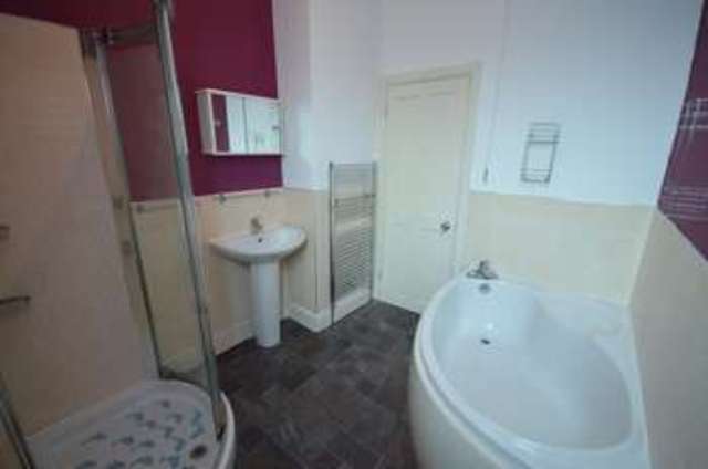  Image of 2 bedroom Terraced house to rent in Beaconsfield Street Haslingden Rossendale BB4 at Haslingden Rossendale, BB4 5TD