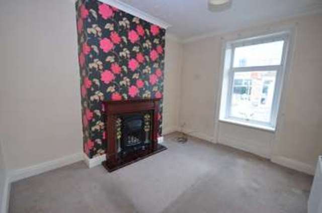  Image of 2 bedroom Terraced house to rent in Beaconsfield Street Haslingden Rossendale BB4 at Haslingden Rossendale, BB4 5TD
