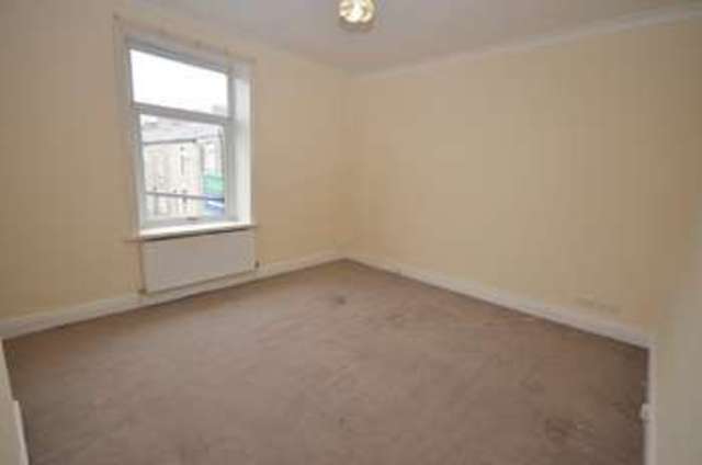  Image of 2 bedroom Terraced house to rent in Beaconsfield Street Haslingden Rossendale BB4 at Haslingden Rossendale, BB4 5TD