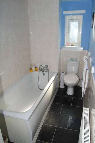  Image of 2 bedroom Cottage for sale in Old Greenock Road Inchinnan Renfrew PA4 at Beardmore Cottages Inchinnan Renfrew, PA4 9PE