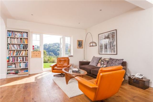  Image of 5 bedroom Detached house for sale in Belcombe Road Bradford-on-Avon BA15 at Wiltshire, BA15 1LZ