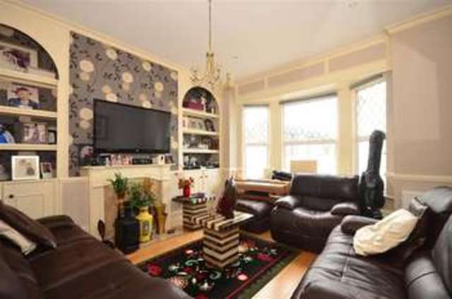  Image of 4 bedroom Semi-Detached house for sale in Bensham Manor Road Thornton Heath CR7 at Thornton Heath Surrey Croydon, CR7 7AB