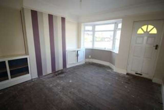  Image of 3 bedroom Terraced house for sale in Beoley Road West Redditch B98 at Redditch Worcestershire Redditch, B98 8LX