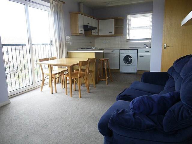 Image of 2 bedroom Flat to rent in Blackthorn Close Cambridge CB4 at Cambridge, CB4 1FZ
