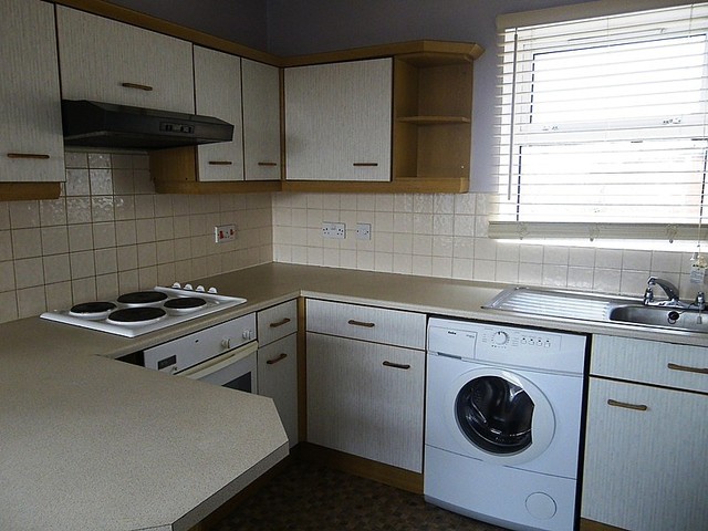  Image of 2 bedroom Flat to rent in Blackthorn Close Cambridge CB4 at Cambridge, CB4 1FZ