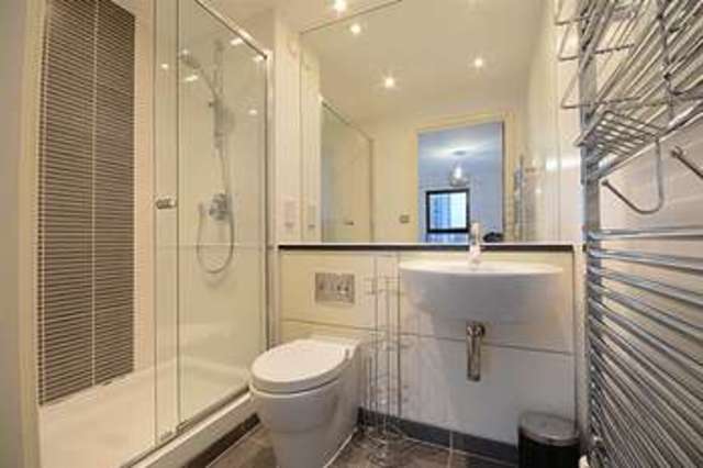  Image of 2 bedroom Flat to rent in Spa Road London SE16 at Bermondsey, SE16 3FD