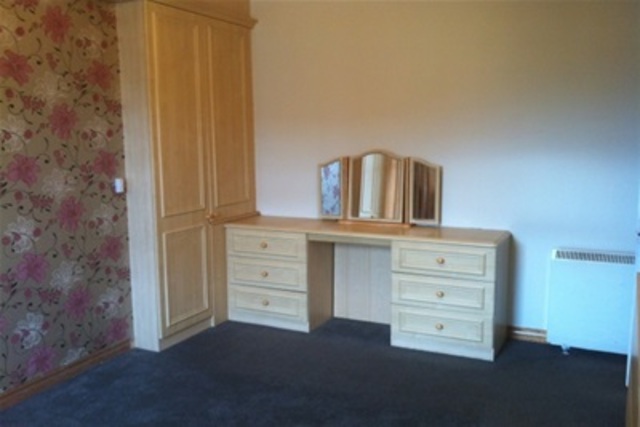  Image of 3 bedroom Flat to rent in Boreland Drive Glasgow G13 at Knightswood Glasgow Glasgow, G13 3DX