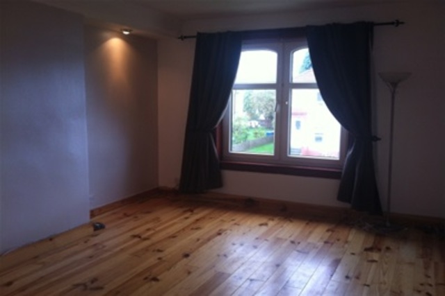  Image of 3 bedroom Flat to rent in Boreland Drive Glasgow G13 at Knightswood Glasgow Glasgow, G13 3DX
