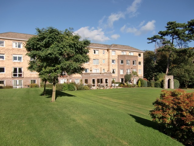  Image of 1 bedroom Apartment to rent in Manorside Close Upton Wirral CH49 at Bower House Manorside Close Upton On The Wirral, CH49 4RP